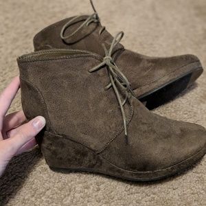 Brown wedge boots